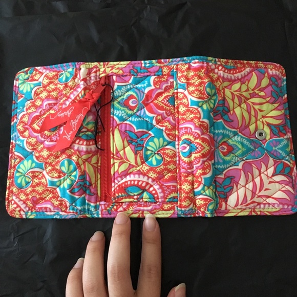 Vera Bradley Euro Wallet - Picture 5 of 6